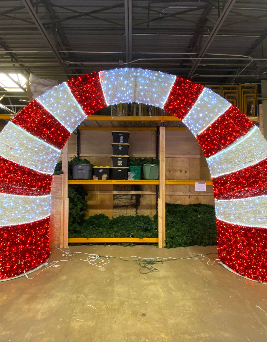 Walk-Thru Archway Candy Striped 15FT