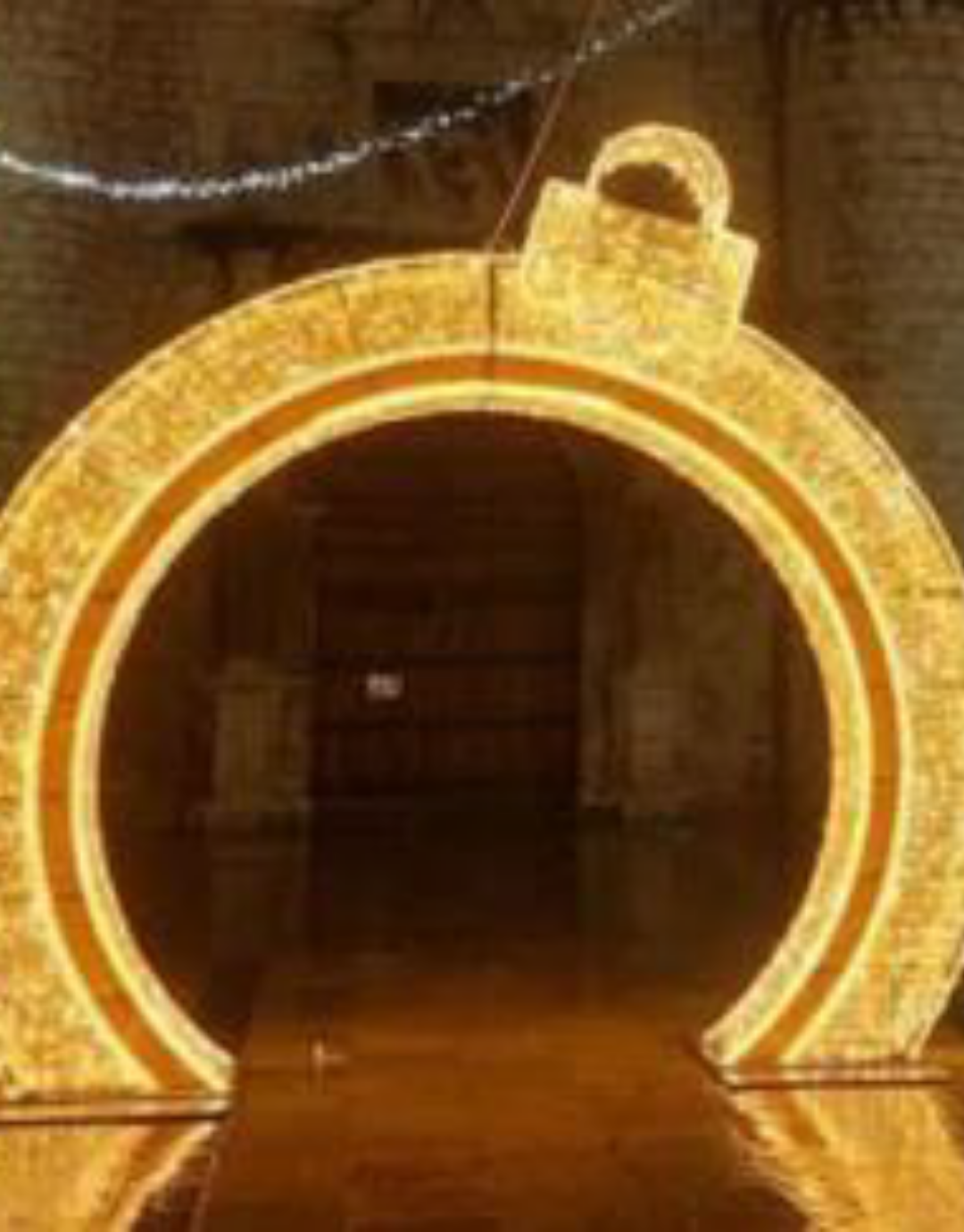 Used - Regal Walk-Through Ornament