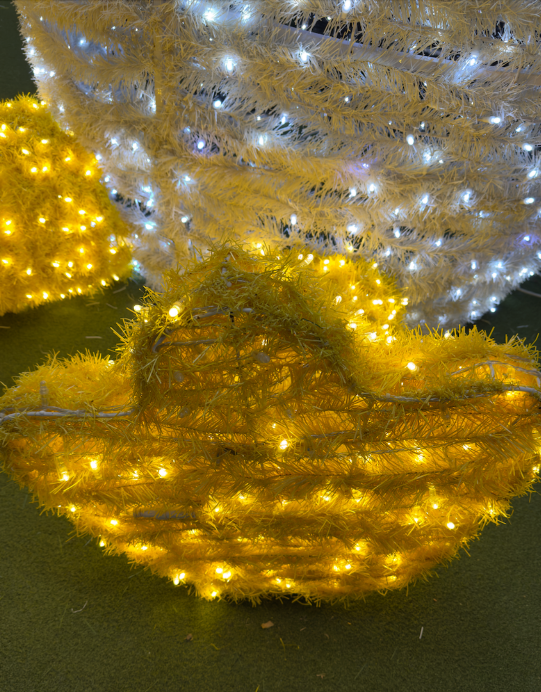 Used - 10Ft. Tinsel Penguin