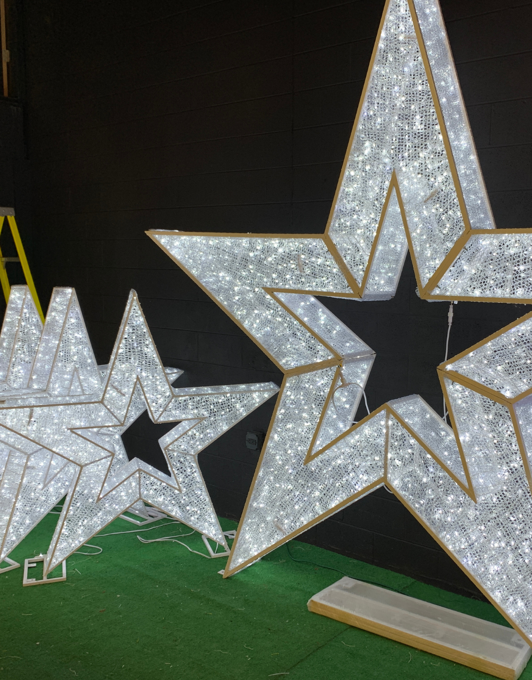 Waterfront 3D Star