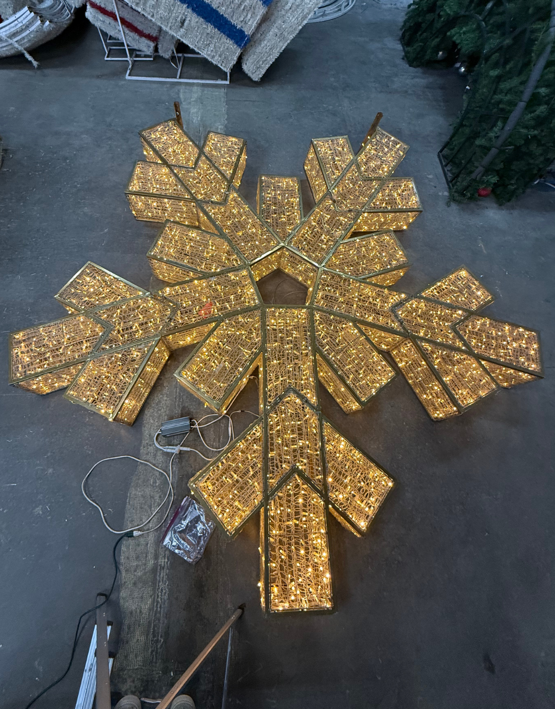 Used - 10ft Regal Snowflake Warm White