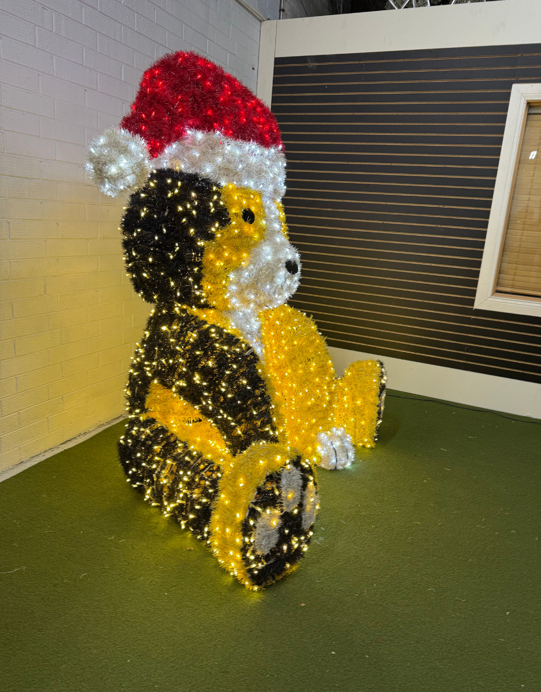 Used - 8ft Tinsel Puppy