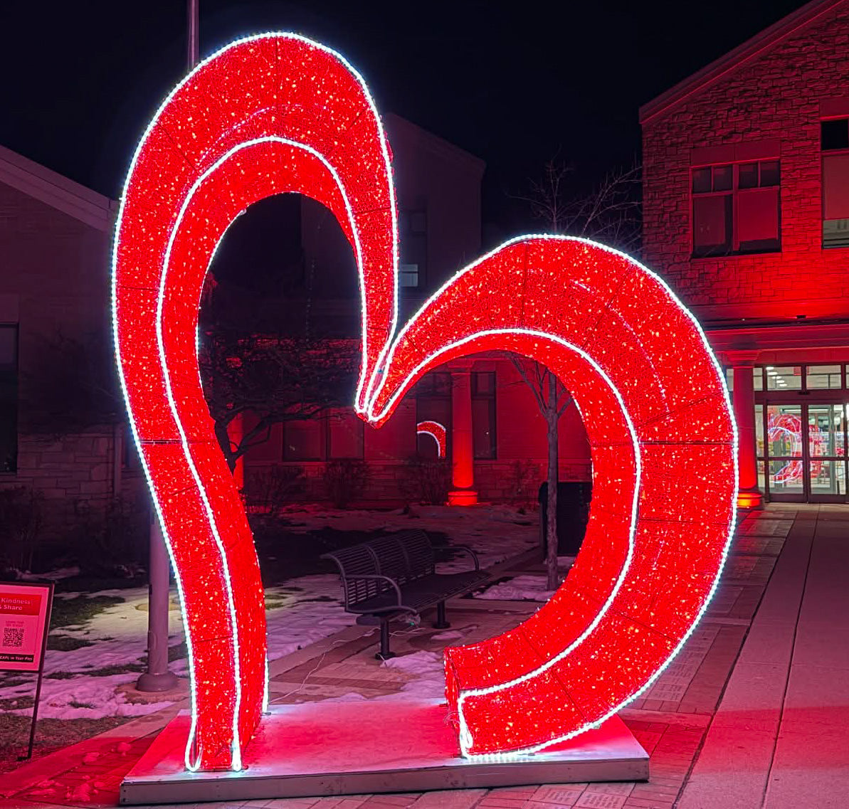 Waterfront 3D Heart Archway